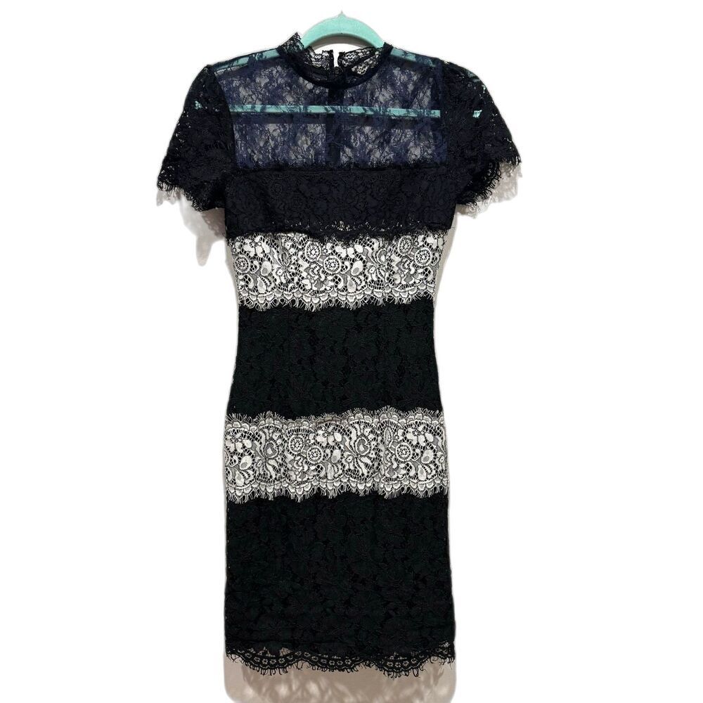 Everleigh Dress Short Cocktail Black White Blue Lace Fitted Y2K Womens sz XS